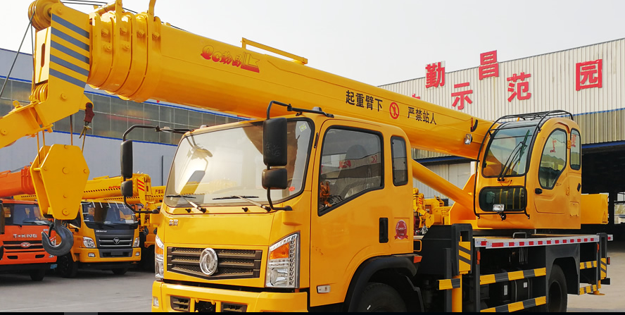山东济宁吊车 从产业集聚到服务升级的行业样本